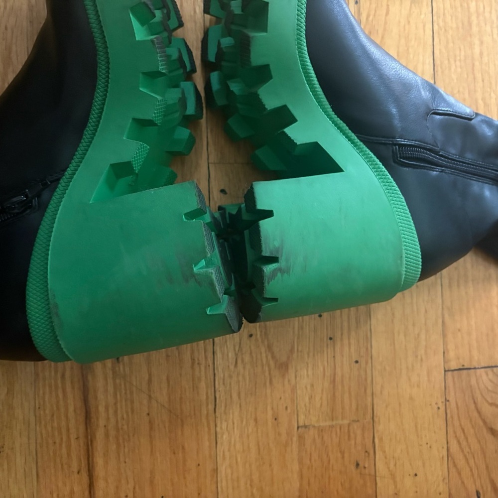 Steve Madden Faux Leather Boots Size 7.5 - Picture 4 of 6
